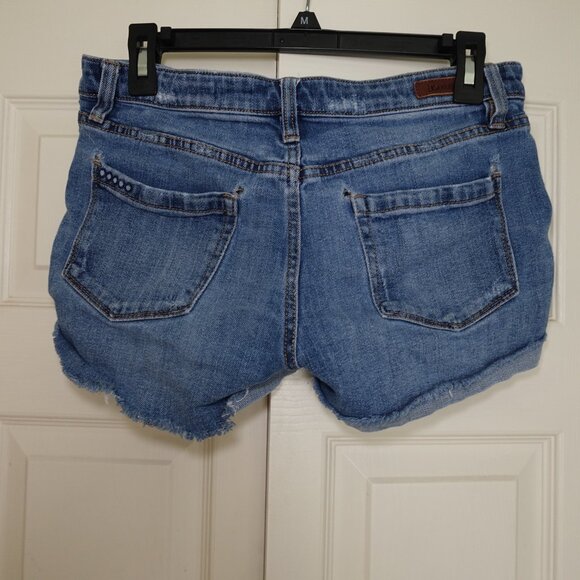 Blank NYC Tomboy Shorts - Picture 2 of 2
